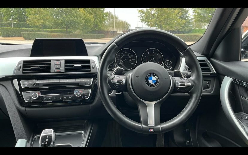 BMW 3 Series 320D M Sport Touring White #5