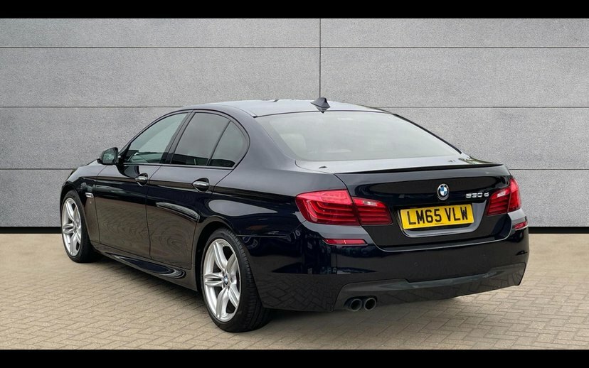 BMW 5 Series 3.0 530D M Sport Saloon 258 Ps Black #2