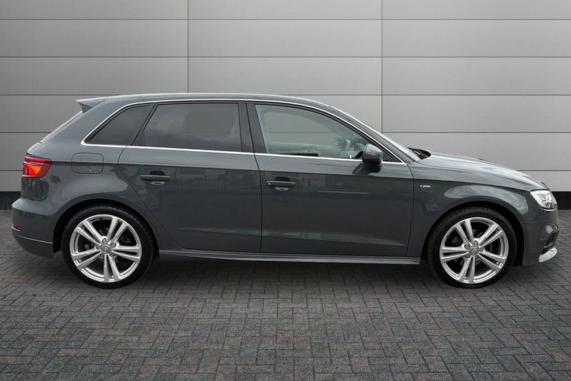 Audi A3 1.5 Tfsi Cod 35 S Line Sportback S Tron GL69VEB Grey #4