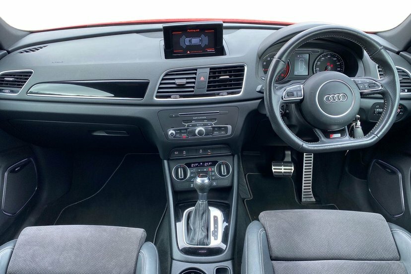 Audi Q3 1.4T Fsi Black Edition Blue #9