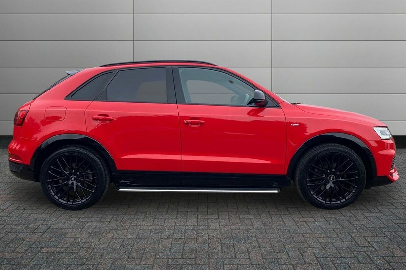 Audi Q3 1.4 Tfsi Cod Black Edition Suv S Tronic Red #4
