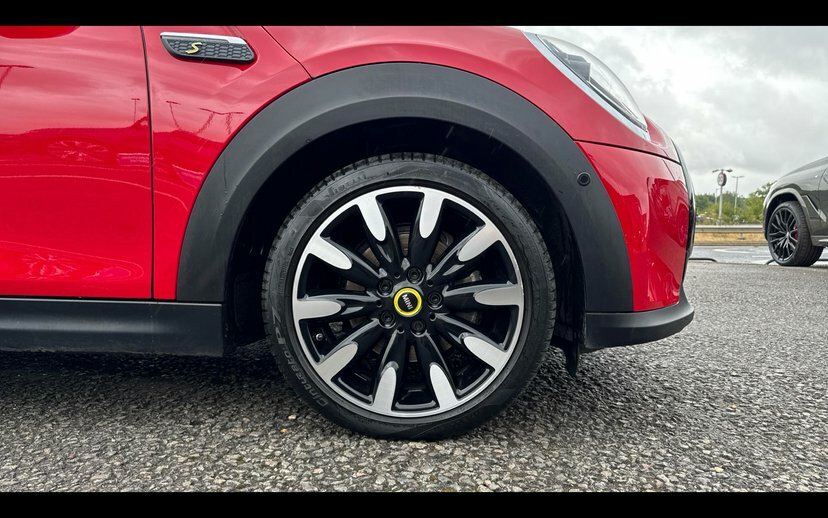 Mini Electric Cooper S Level 2 Black #14