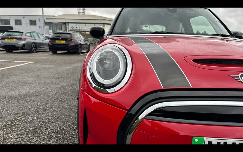 Mini Electric Cooper S Level 2 Black #21