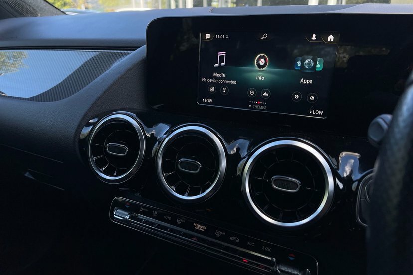 Mercedes-Benz GLA Class Exclusive Edition E  #15