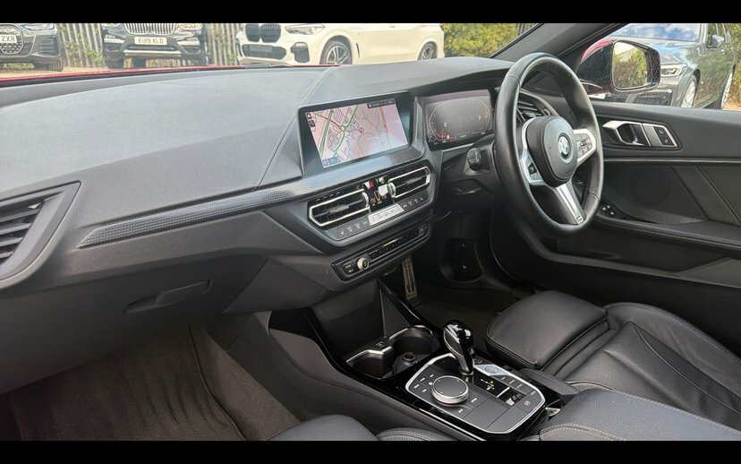 BMW 1 Series Hatchback White #7