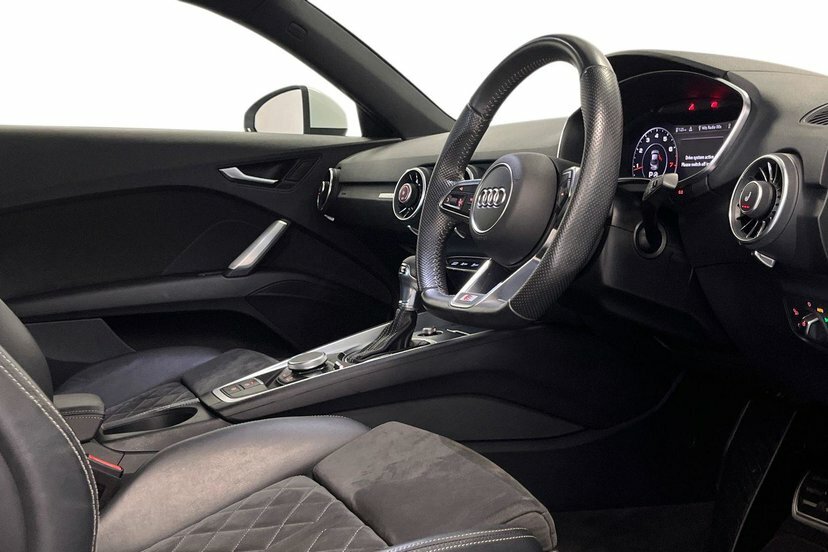 Audi TT 2.0 Tfsi 40 S Line Coupe S Tronic 197 White #6