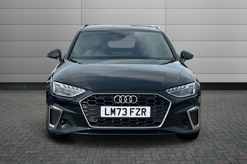 Audi A4 Avant Black Edition Blue #10