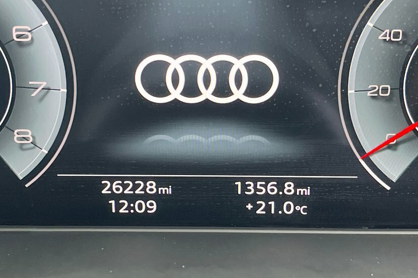 Audi A4 Avant Black Edition Blue #7