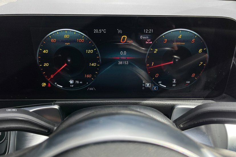 Mercedes-Benz GLB Class 1.3 Glb200 Amg Line Executive Suv 7G- Black #5