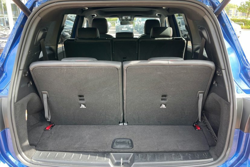 Mercedes-Benz GLB Class Suv Grey #37
