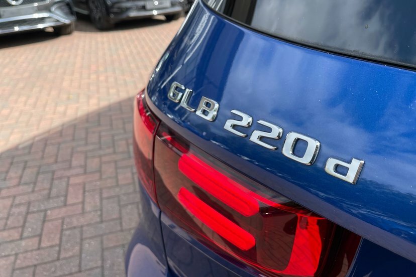 Mercedes-Benz GLB Class Suv Grey #33