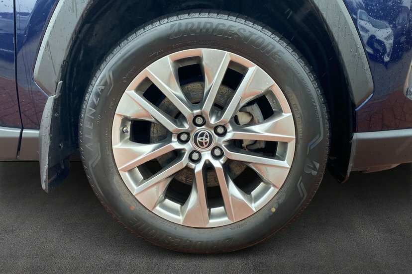 Toyota Rav 4 Dynamic Silver #18