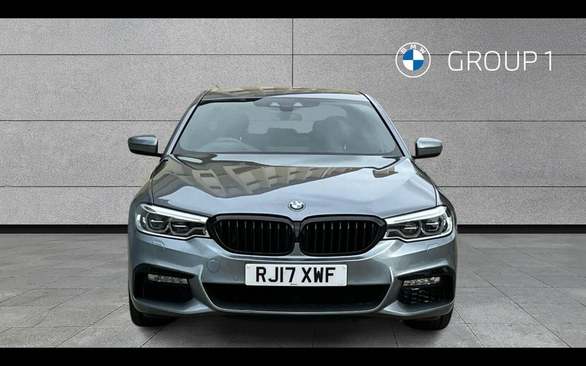BMW 5 Series White #16
