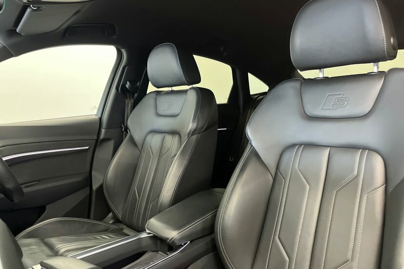 Audi E-tron Quattro Black Edition 403 Bhp Black #24