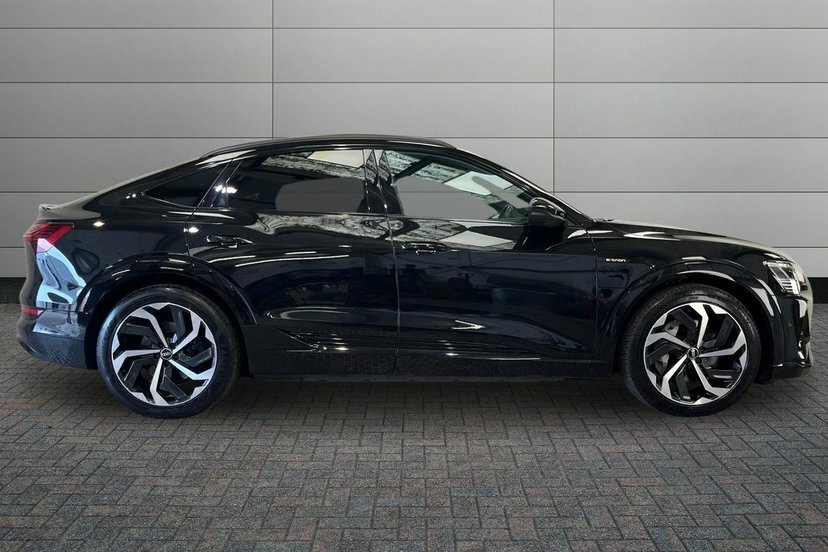 Audi E-tron 50 Black Edition Sportback Quatt Black #4