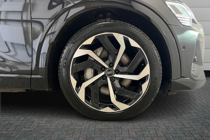Audi E-tron 50 Black Edition Sportback Quatt Black #5