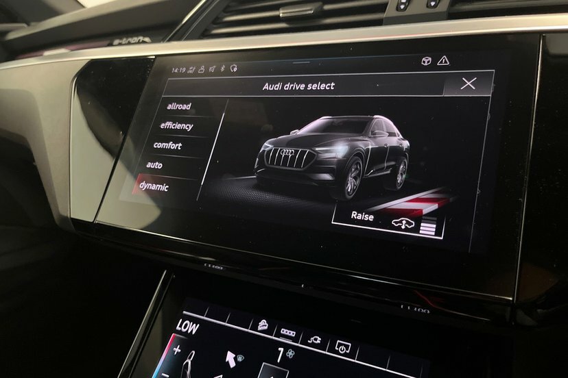 Audi E-tron Quattro Black Edition 403 Bhp Black #17