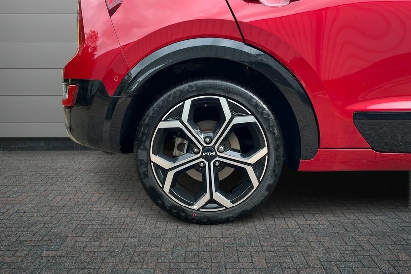 Kia Niro 1.6H Gdi 4 Suv Hybrid Dct 127 Bhp Red #5