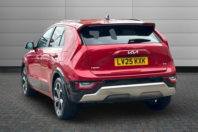 Kia Niro 1.6H Gdi 4 Suv Hybrid Dct 127 Bhp Red #3