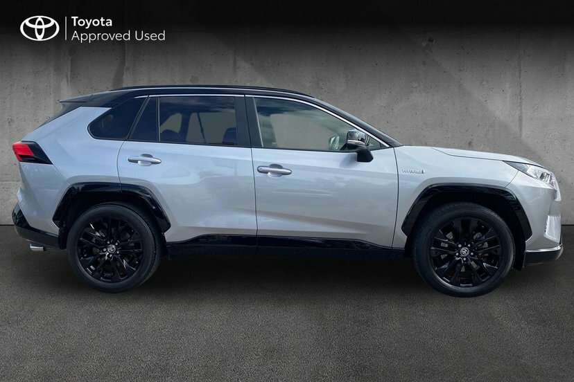 Toyota Rav 4 Dynamic White #16
