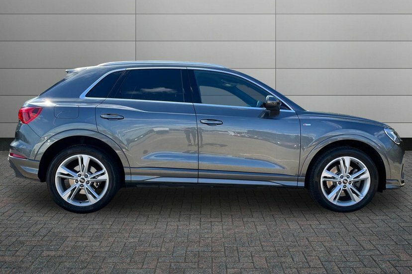 Audi Q3 2.0 Tfsi 40 S Line Suv S Tronic Quattro Grey #4