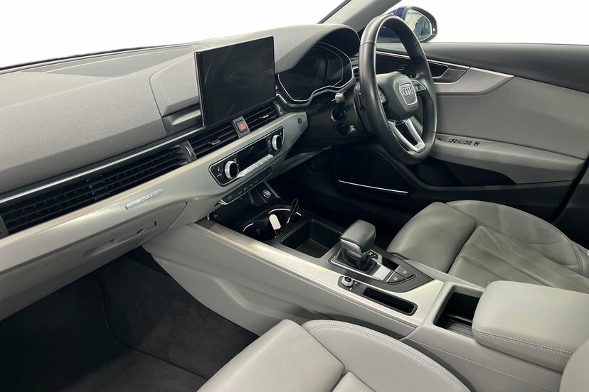 Audi A4 Avant 2.0 Tdi 40 Sport Estate S Tronic Quattr Blue #2