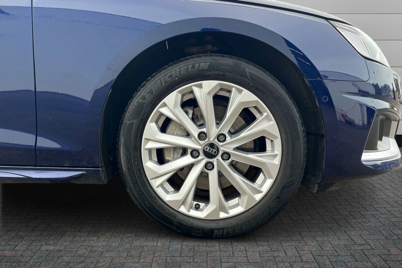 Audi A4 Avant 2.0 Tdi 40 Sport Estate S Tronic Quattr Blue #5