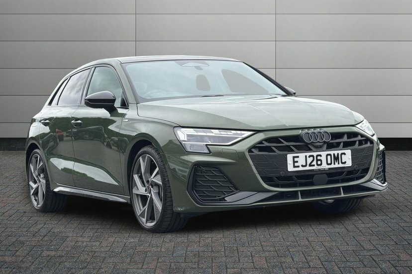 Audi A3 1.5 Tfsi Black Edition Sportback S Tron Green