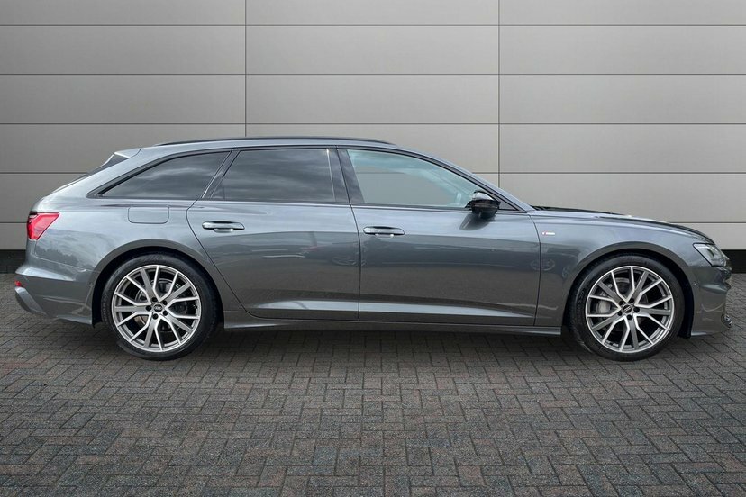 Audi A6 Avant S Line Black #4