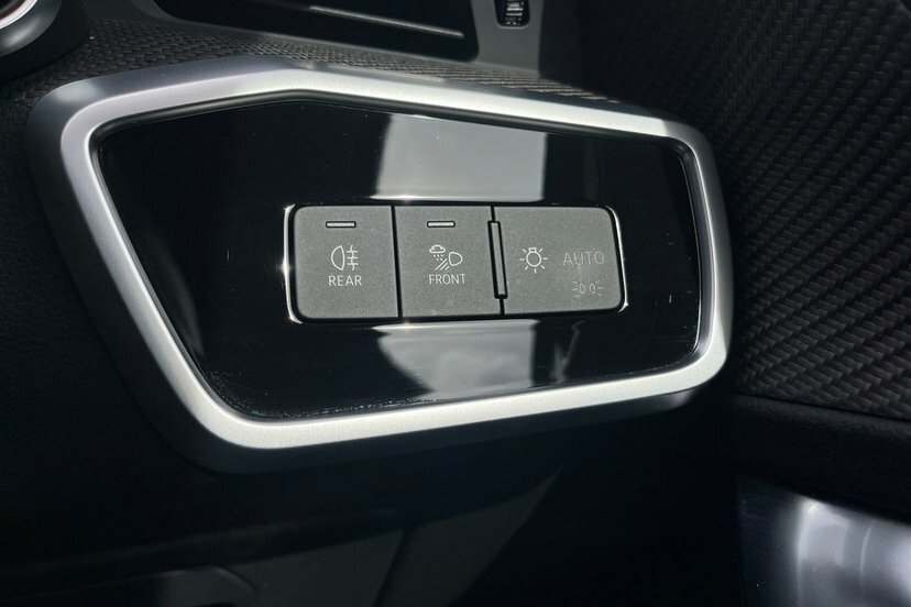 Audi A6 Avant S Line Black #21