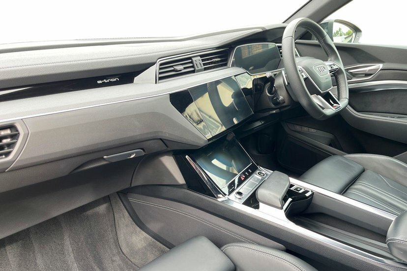 Audi Q8 e tron 55 Black Edition Sportback Quatt Grey #2