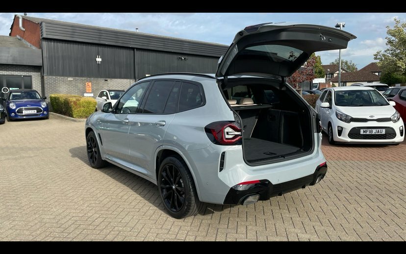 BMW X3 Suv White #26
