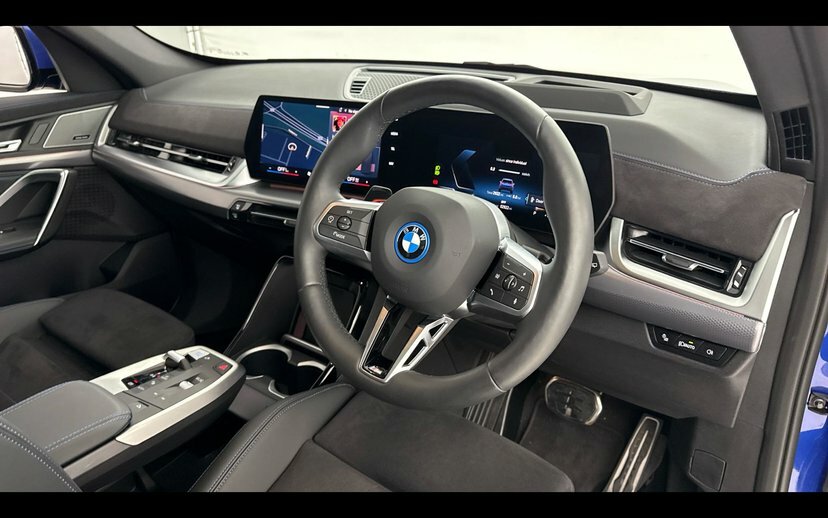 BMW iX1 Ix1 Xdrive30 M Sport Blue #6
