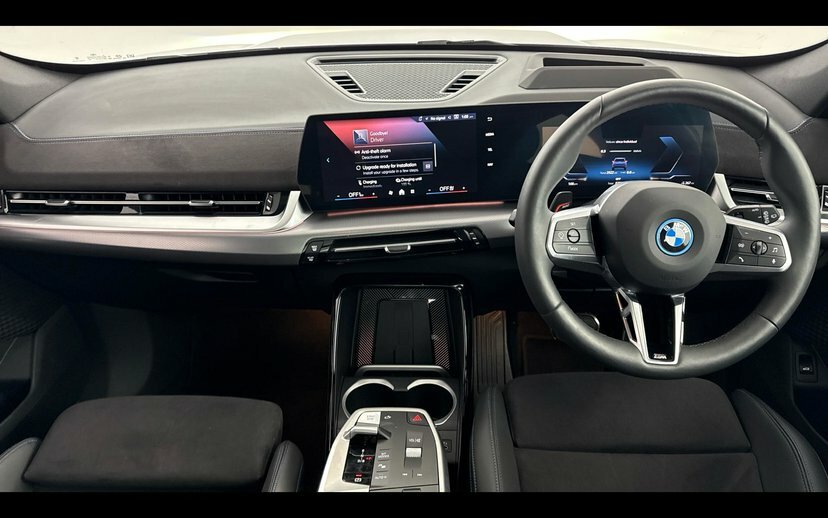BMW iX1 Ix1 Xdrive30 M Sport Blue #4