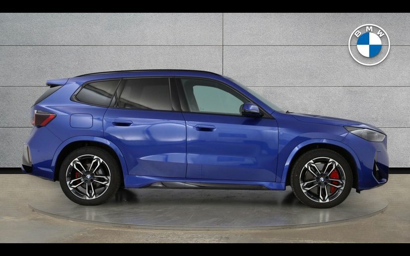 BMW iX1 Ix1 Xdrive30 M Sport Blue #3