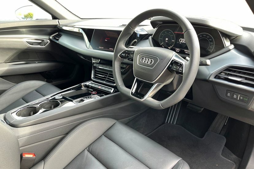 Audi E Tron GT 93.4Kwh Saloon Quattro 476 Ps Grey #6
