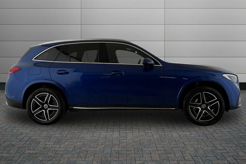 Mercedes-Benz GLC Class Glc 300E 4Matic Amg Line Blue #3