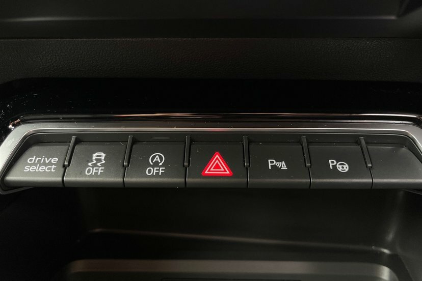 Audi RS3 Rs 3 Sportback 400 Ps S Tronic Black #24