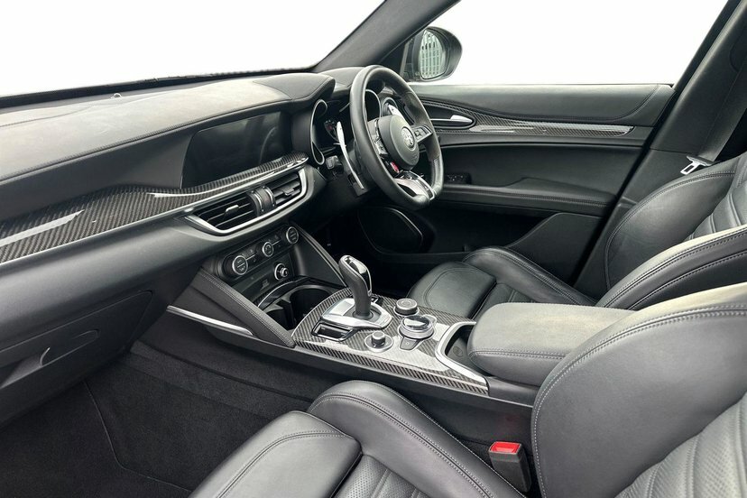Alfa Romeo Stelvio 2.9 V6 Bi-turbo Quadrifoglio Suv Q Black #2