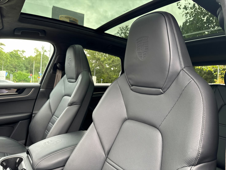 Porsche Cayenne E-hybrid Black Edition 2025 #29
