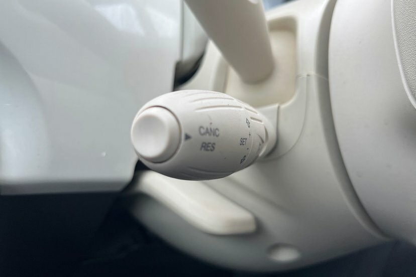 Fiat 500 S White #28