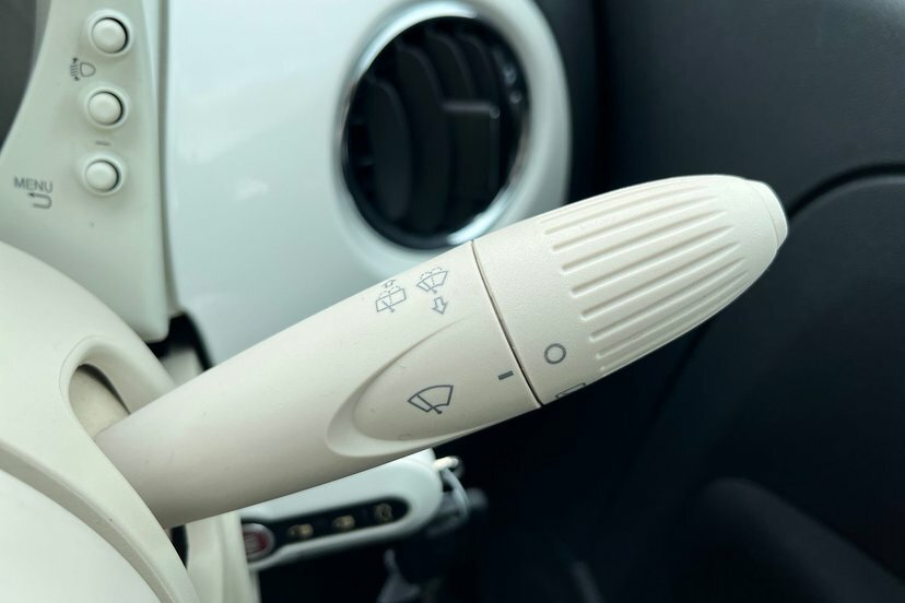 Fiat 500 S White #26