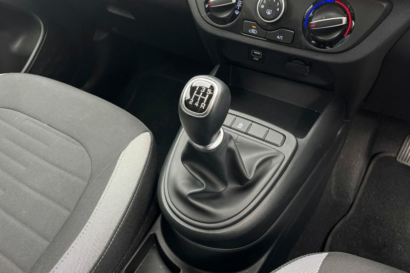 Hyundai I10 Hatchback Grey #8