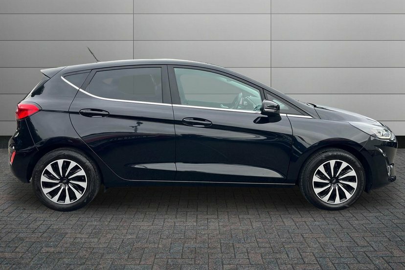 Ford Fiesta 1.0T Ecoboost Titanium Hatchback Black #4