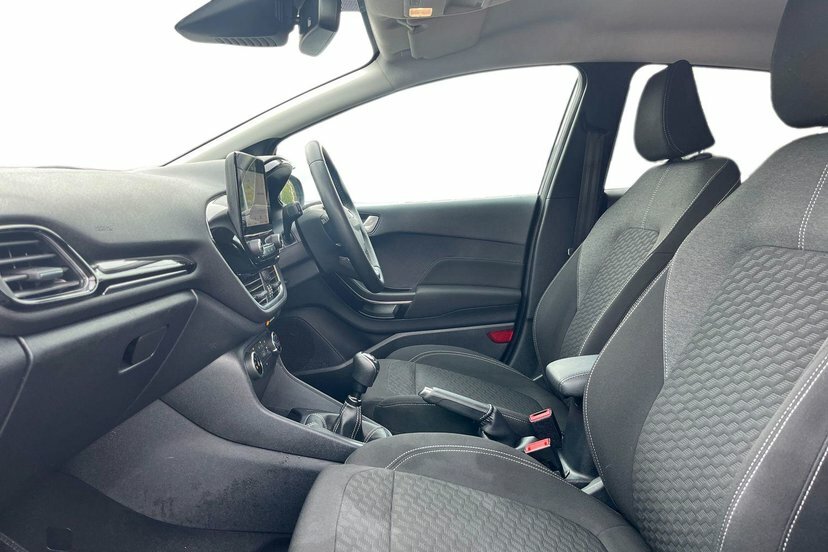 Ford Fiesta 1.0T Ecoboost Titanium Hatchback Black #2