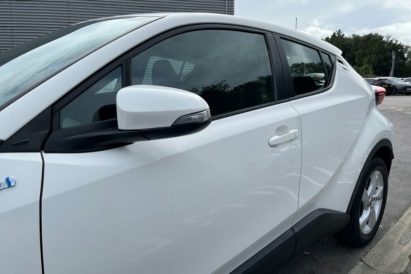 Toyota C-Hr Dynamic Silver #21