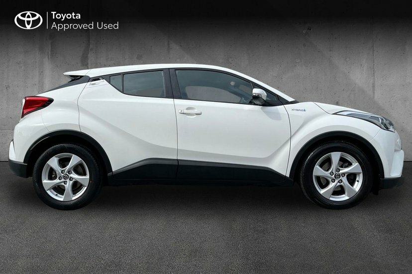 Toyota C-Hr Dynamic Silver #16