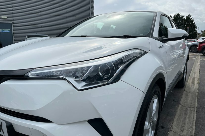 Toyota C-Hr Dynamic Silver #20