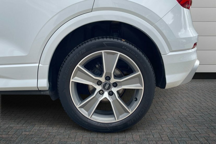 Audi Q2 1.4 Tfsi Cod S Line Suv S Tronic 150 P White #5
