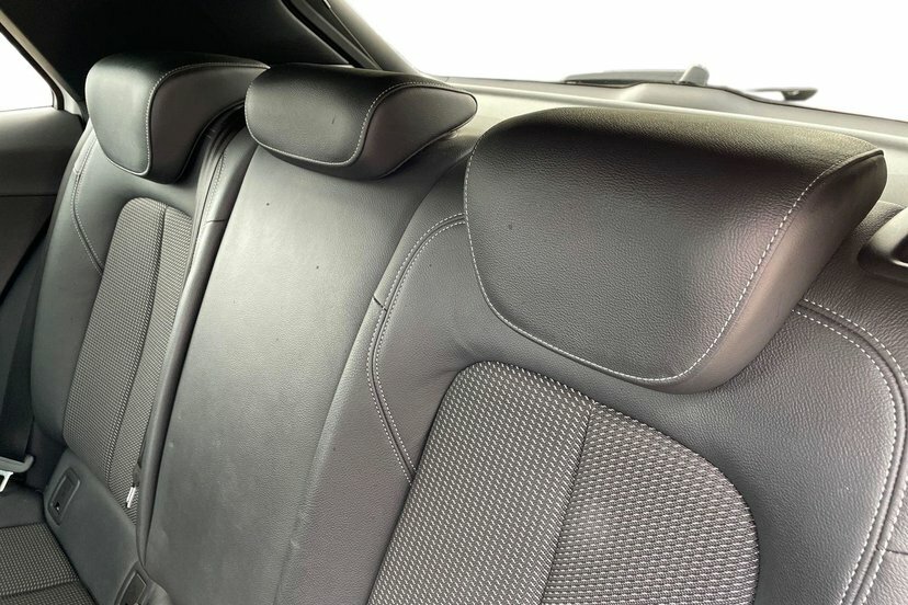 Audi Q2 1L Sport Grey #8